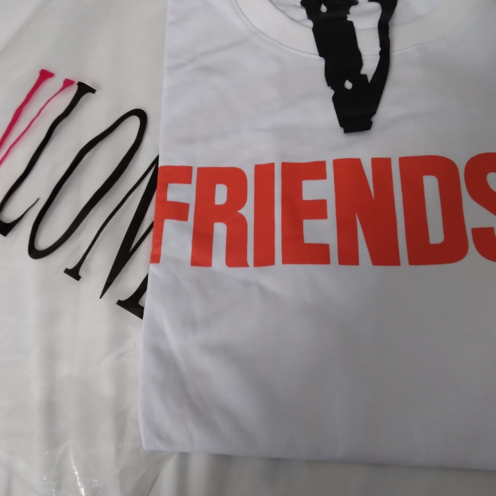 Vlone friends shirt bran new